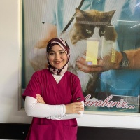 AYŞENUR KARAKAŞ - STAJYER VET.HEKİM